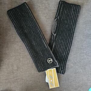 Michael Kors Women's Black 3-in-1 Plaited Fisherman Ribbed Mitten Gloves Size OS